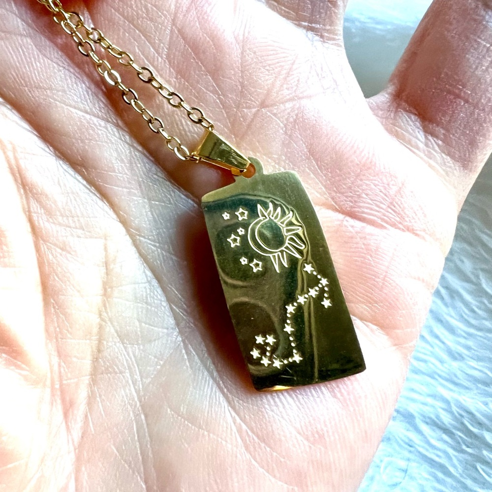 GOLD Stainless Steel ZODIAC ASTROLOGY Necklace Pendant Scorpio Leo Aries Virgo - Picture 8 of 15